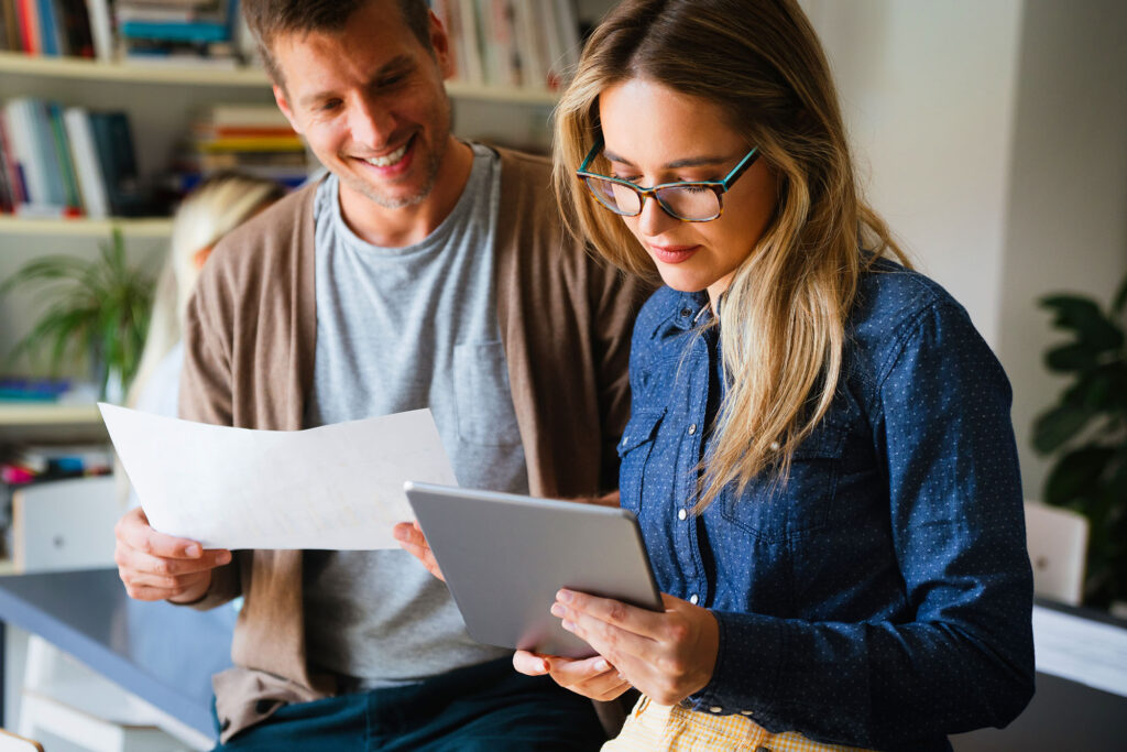 Put Your Outstanding Invoices to Work with funding2grow financing